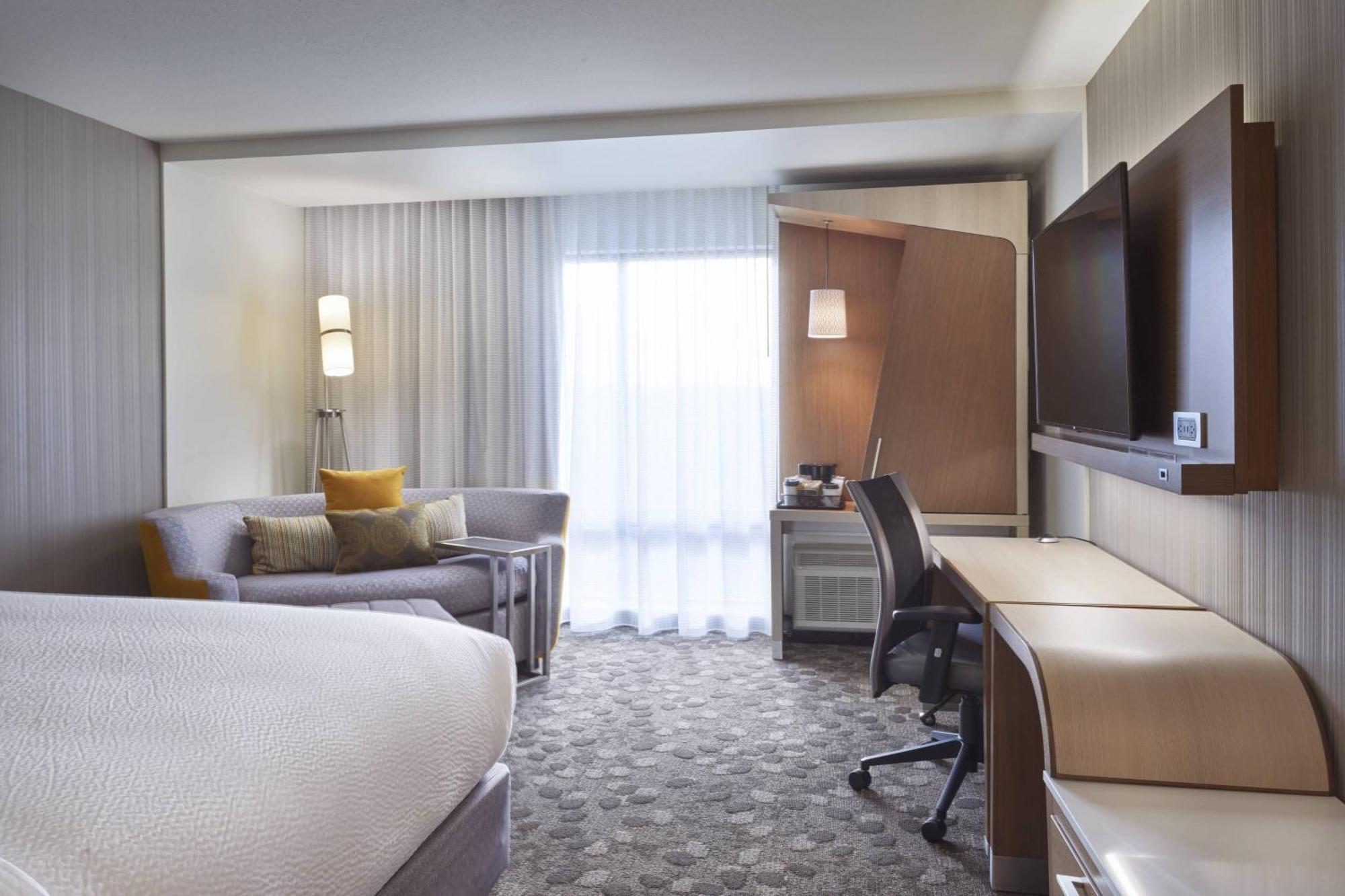 Hotel Courtyard By Marriott Jackson Exterior foto